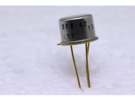 transistor npn BFW42