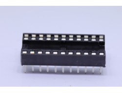 support ci 22 pins écartement 7.62mm
