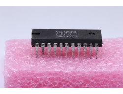 mémoire ram 256 mots de 4 bits AM93L422PC