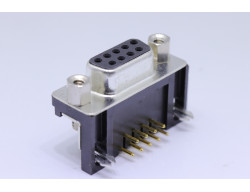 connecteur db9 femelle 90° à souder sur pcb