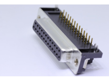 connecteur db 25 femelle 90° à souder sur pcb