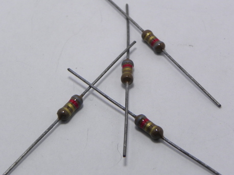 8.2 ohm 1/2 watt 5 %