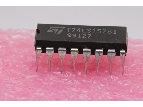 T74LS157B1 quadruple multiplexeur 2 entrées