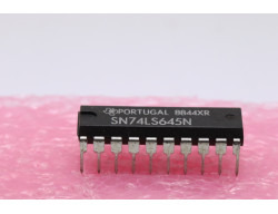 SN74LS645N octuple transmetteur avec sorties 3 états - 74LS TTL BASSE PUISSANCE SCHOTTKY - 1,00 €