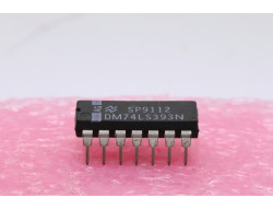 DM74LS393N double compteur binaire 4 bits - 74LS-COMPTEURS DECOMPTEURS BINAIRES - 1,00 €