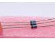 diode zener 39 volts - DIODES-ZENER-SCHOTTKY - 0,25 €