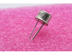 BF257 transistor npn pour amplification vidéo TO-39 - TRANSISTORS - 1,00 €