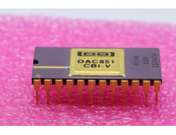 DAC851 convertisseur numérique analogique 12 bits - COMPOSANTS ELECTRONIQUES - 10,00 €