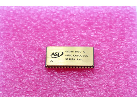 MT5C1009DCJ-20 sram 128k * 8 bits - CIRCUITS INTEGRES - 2,00 €