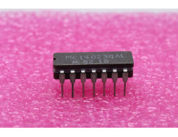 MC14023BAL triple porte NAND trois entrées - MC14 PORTES LOGIQUES - 1,50 €