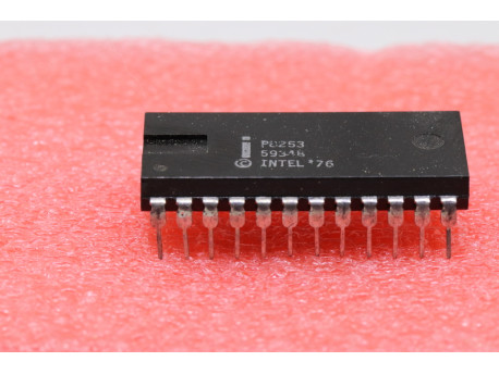 P8253 circuit timer périphérique pour microprocesseur intel - CPU/MPU/PERIPHERIQUES VINTAGE - 4,00 €