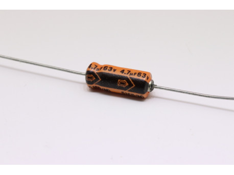 condensateur électrolytique 4.7uF 63volts axial