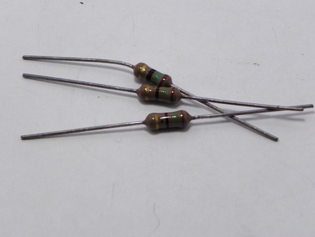 15 ohm 1/2 watt 5 %