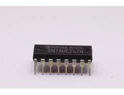 SN74HC257N quadruple sélecteur multiplexeur 2 vers 1 avec sorties 3 états