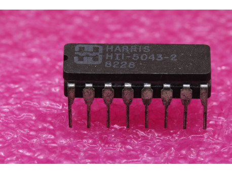HI1-5043-2 double spdt switch analogique