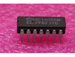 MC14066BCL quadruple switch anlogique ou quadruple multiplexeur
