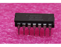 F4006BDC registre à décalage 18 niveaux ( 2 x5 + 2x 4)
