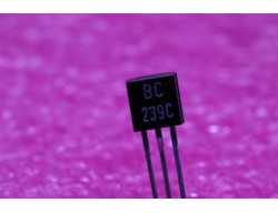 BC239C transistor npn pour amplification et commutation