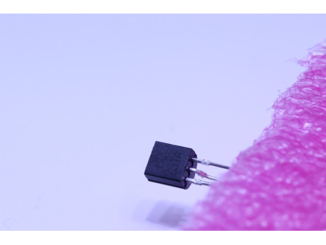 BC251A transistor pnp pour amplification
