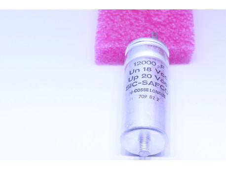 condendateur électrolytique 12000uF 18 volts radial
