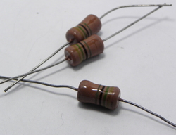 15 ohm 2 watt 5 %