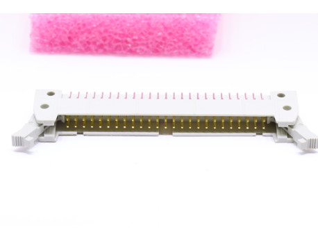 connecteur mâle pour nappe 50 pins à souder pas 2.54mm