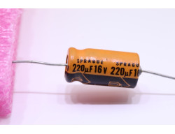 condensateur électrolytique 220uF 16volts axial