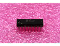 MM80C97N sextuple buffer 3 états - 1,00 €