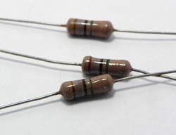 18 ohm 1 watt 5 %