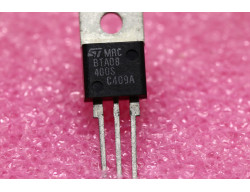 BTA08-400S triac 400 volts 8 ampères