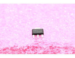 AMS1117-3.3 régulateur de tension fixe 3.3 volts 1 ampère cms