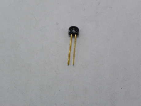 transistor npn BC409C