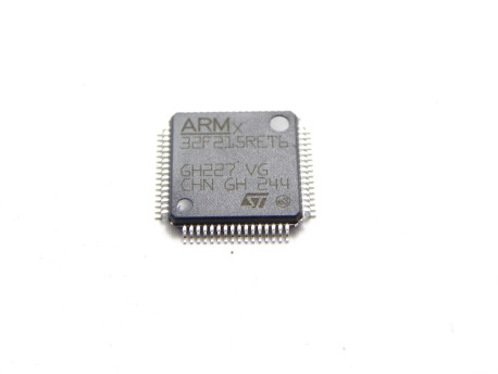 STM32F215RET6 microcontrôleur ARM