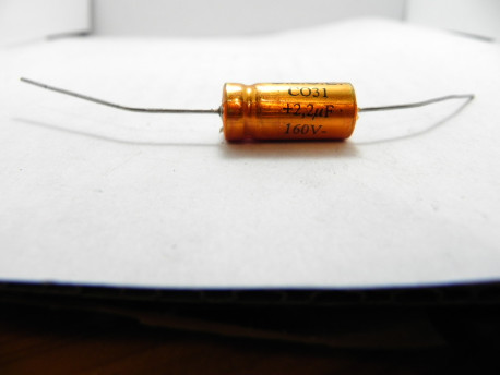 condensateur électrolytique 2.2uF 160volts axial