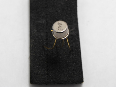 transistor germanium petits signaux 2N1925