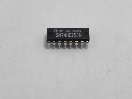 SN74HC253N sélecteurs multiplexeurs 2*4 lignes vers 1 sortie 3 états