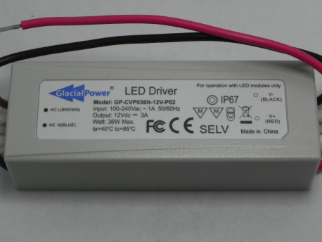 led driver 12 volts 3 ampères