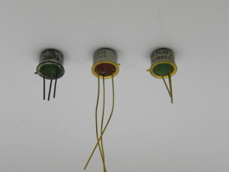 transistor de commutation 2N1893