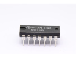SN7410 triple NAND 3 entrées
