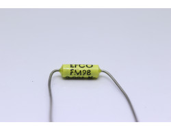 condensateur 1nF 400 volts di-électrique inconnu