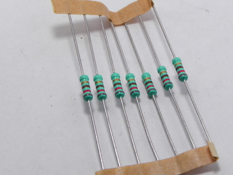 820 ohm 1/4 watt 5 %