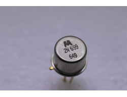 transistor npn 2N699