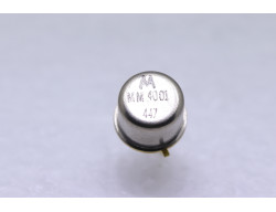 transistor pnp MM4001