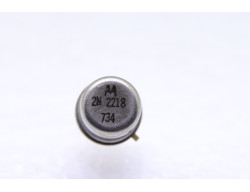 transistor npn 2N2218