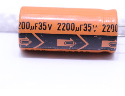 condensateur électrolytique 2200uF 35volts radial