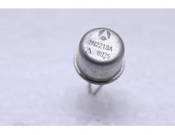 transistor npn 2N2219A