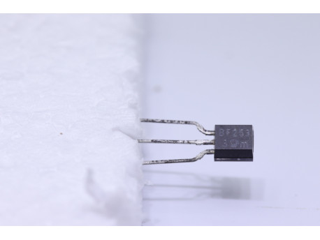 transistor npn BF253