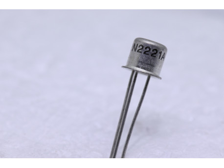 transistor npn 2N2221A